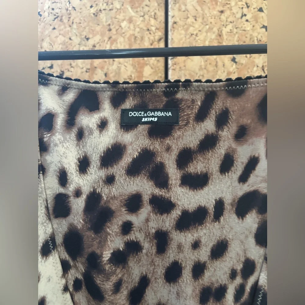 Skims x Dolce Leopard Print Pants - Picture 2 of 3